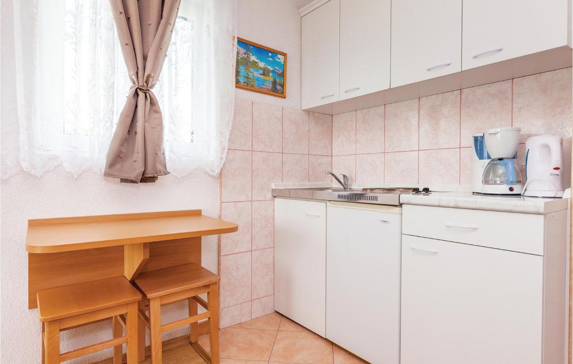 Stunning Apartment In Crikvenica With Wifi Экстерьер фото