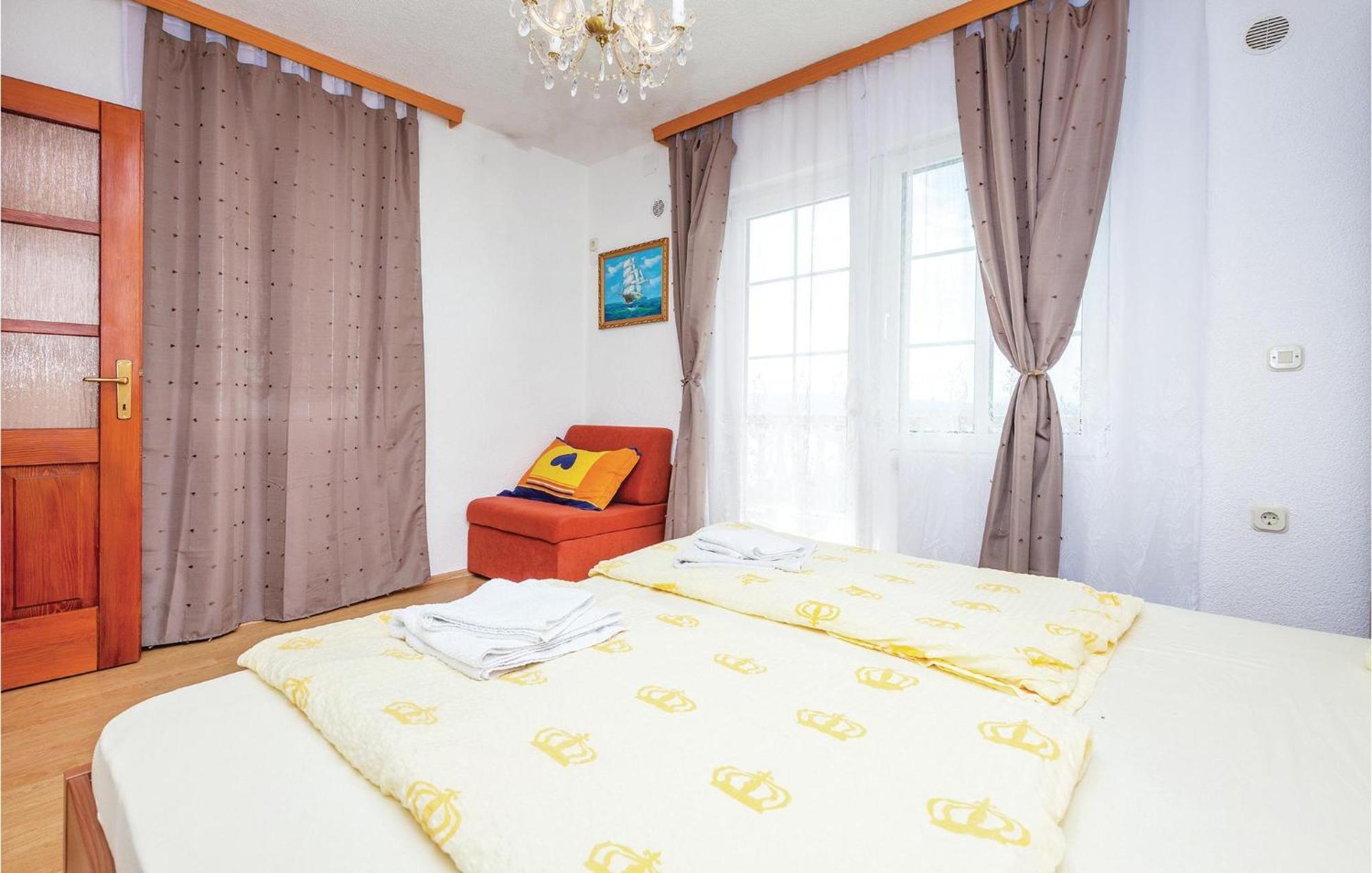 Stunning Apartment In Crikvenica With Wifi Экстерьер фото